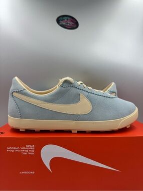 Nike Astrograbber Suede Glacier Blue Muslin BRAND NEW Size 10 Women